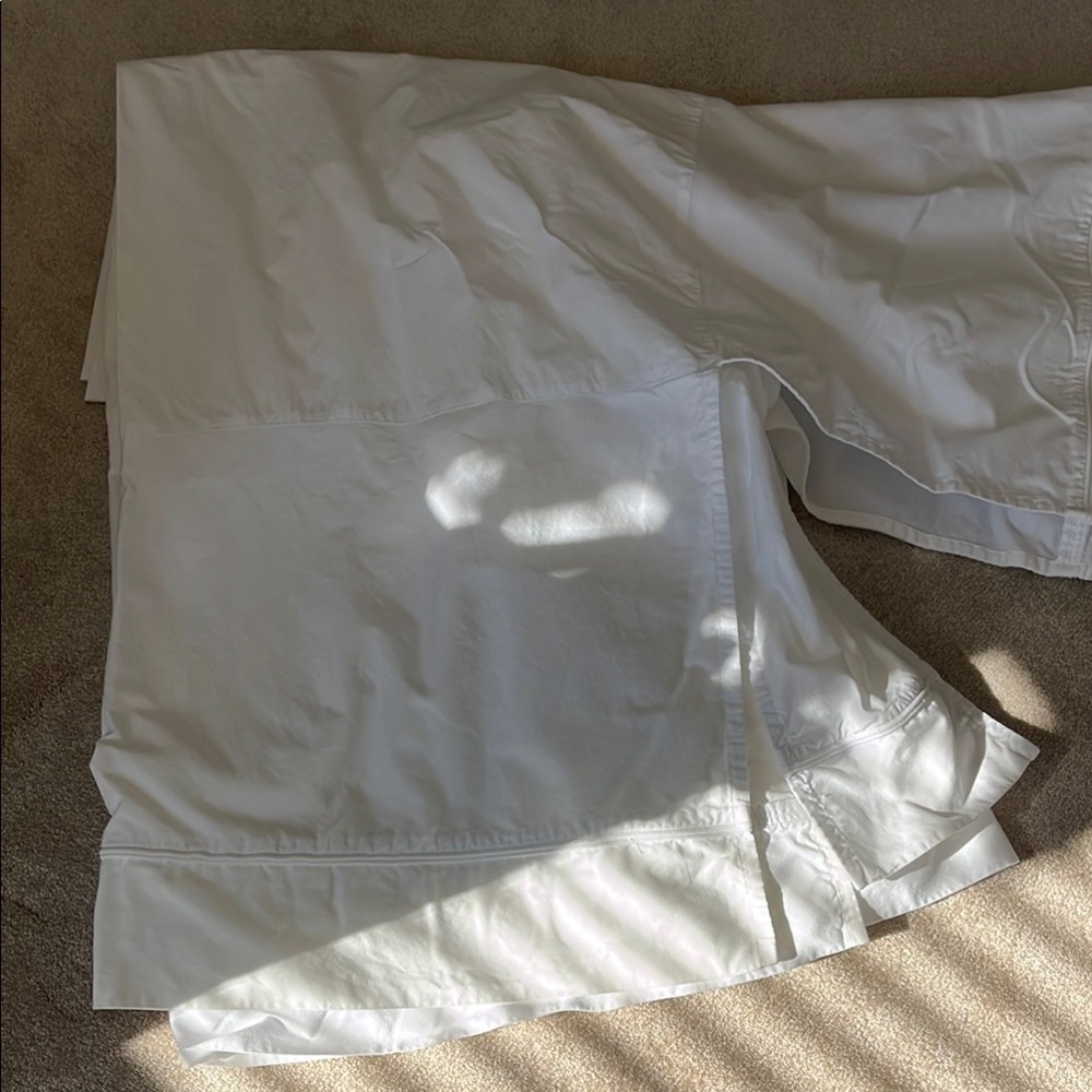 Pottery Barn Queen Size White Bed Skirt- 18 in Long